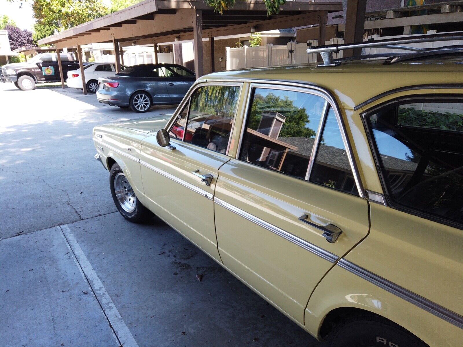 Dodge-Dart-1966-Wagon-17