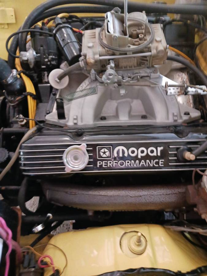Dodge-Dart-1970-yellow-5