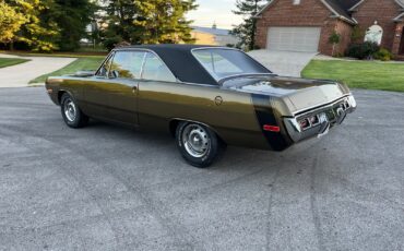 Dodge-Dart-1972-Coupe-2