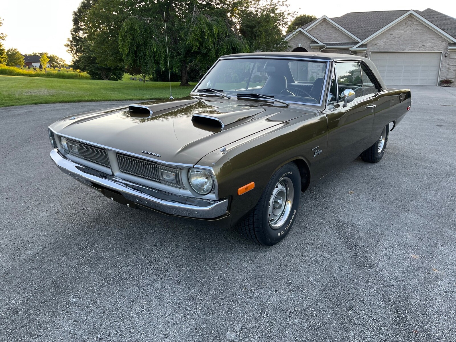 Dodge-Dart-1972-Coupe