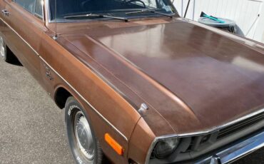 Dodge-Dart-swinger-1972-brown-11