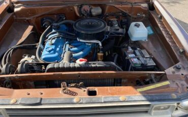 Dodge-Dart-swinger-1972-brown-12