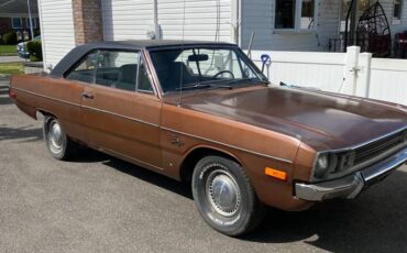 Dodge-Dart-swinger-1972-brown-2