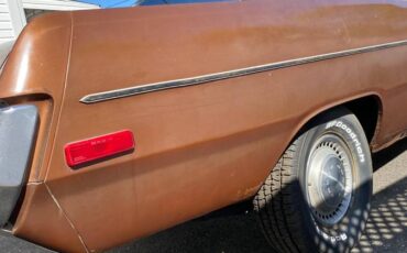 Dodge-Dart-swinger-1972-brown-20