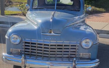 Dodge-Deluxe-1947-1