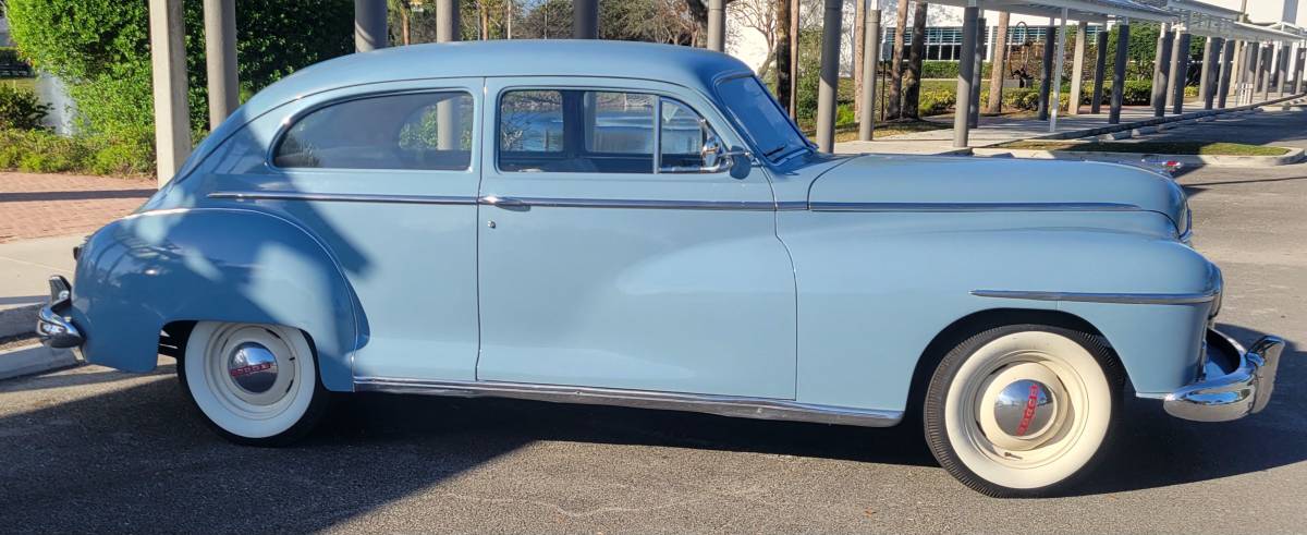 Dodge-Deluxe-1947-8