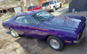 Dodge-Demon-1971-purple-1