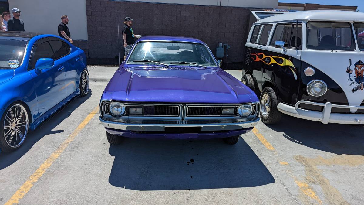 Dodge-Demon-1971-purple-3