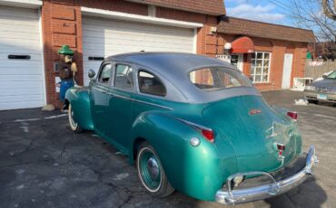 Dodge-Luxury-liner-d-19-1941-custom-1