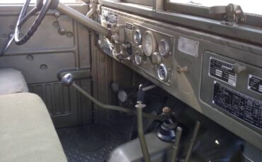 Dodge-M-37-1952-green-5