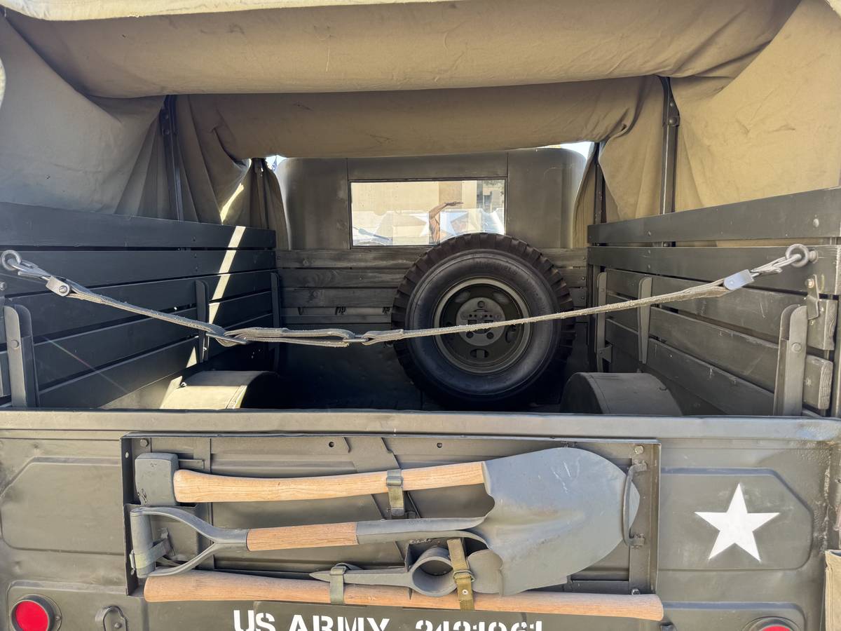 Dodge-M-37-1952-green-6