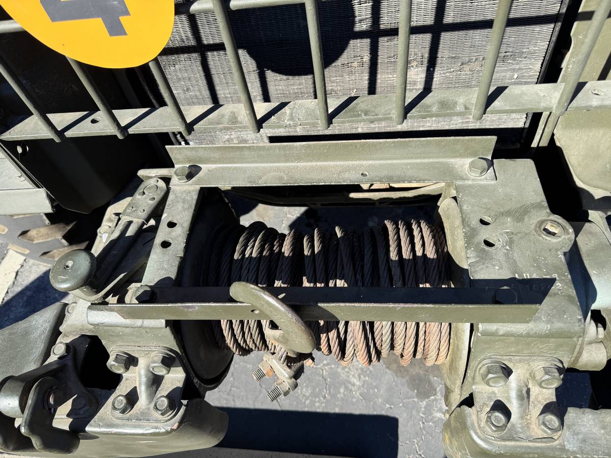 Dodge-M-37-1952-green-9