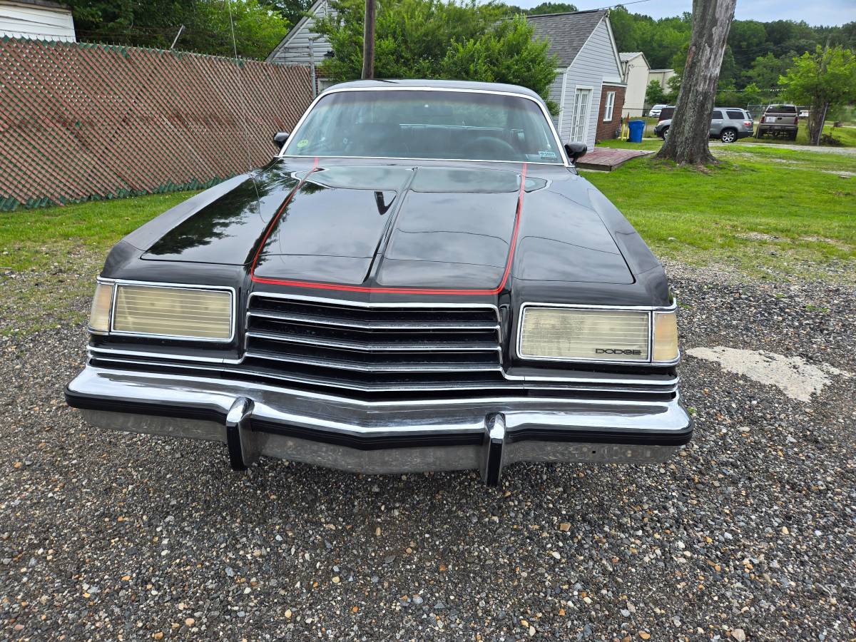 Dodge-Magnum-1978-black-1