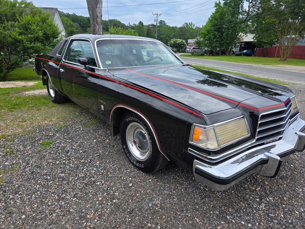 Dodge-Magnum-1978-black-2