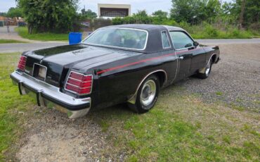 Dodge-Magnum-1978-black-4