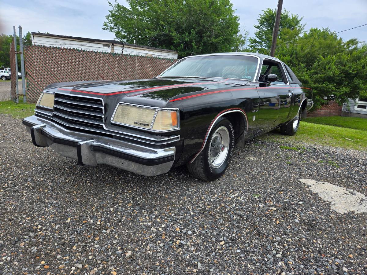 Dodge-Magnum-1978-black-7