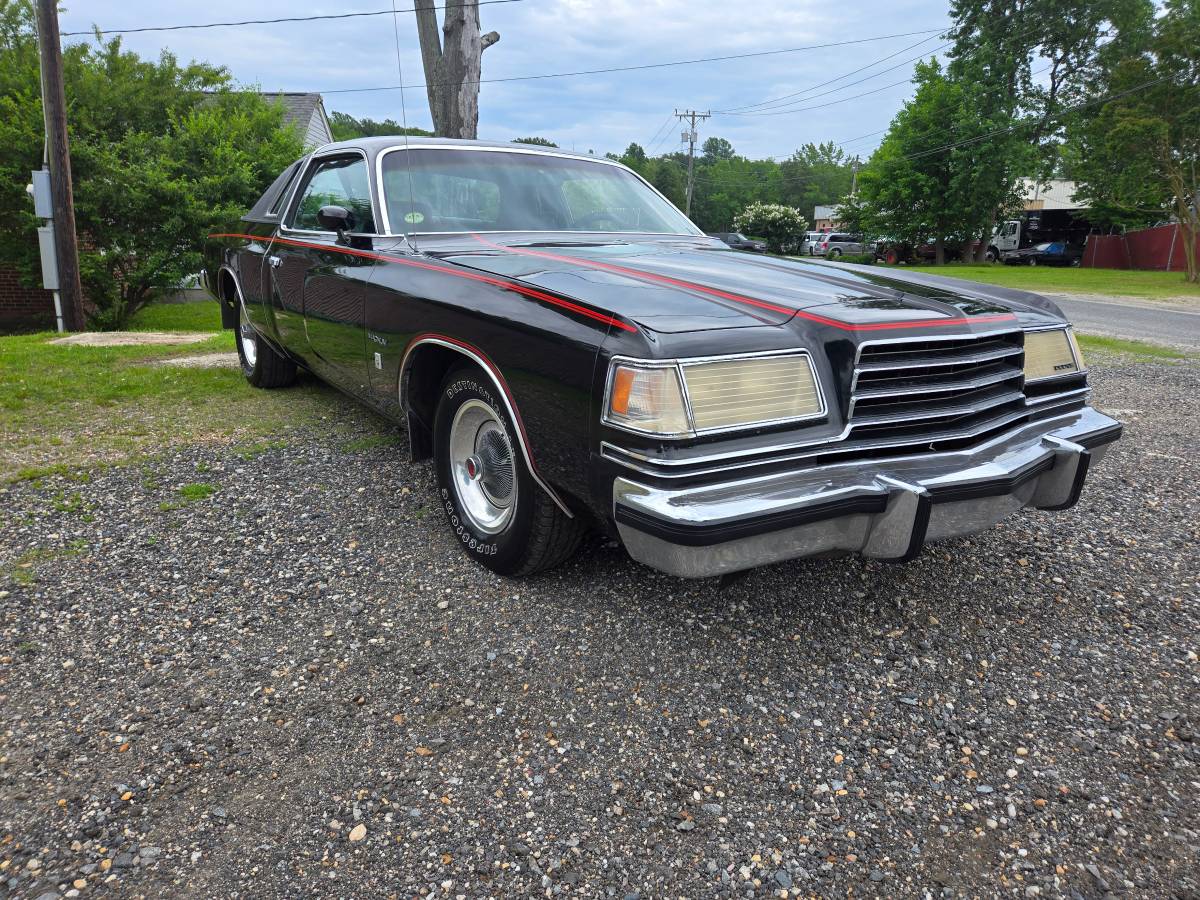 Dodge-Magnum-1978-black-8