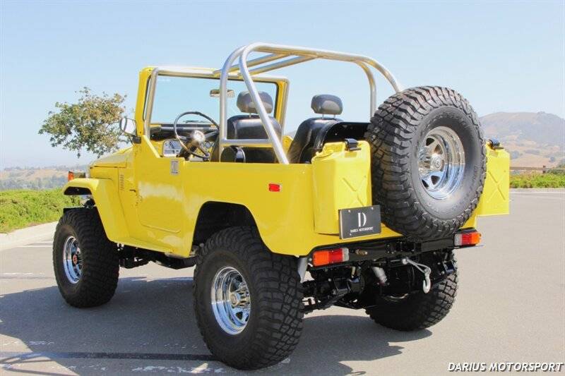 Dodge-Magnum-hemi-5.7l-v8-1978-yellow-17
