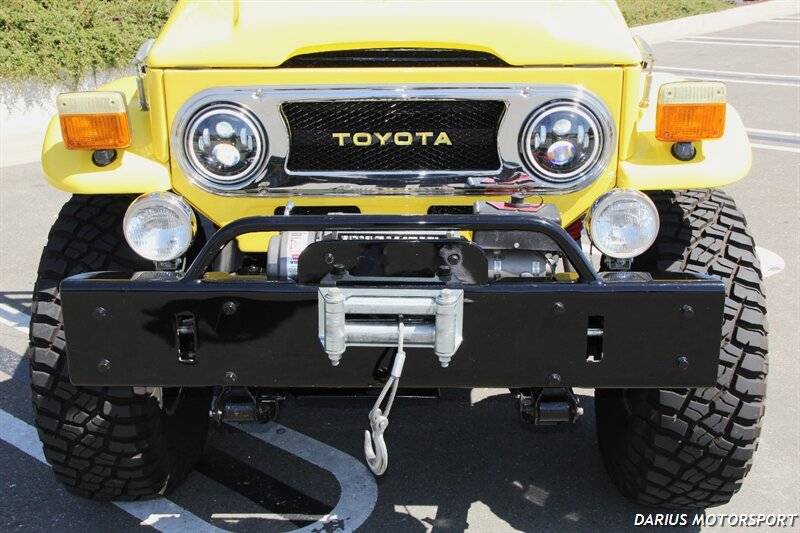 Dodge-Magnum-hemi-5.7l-v8-1978-yellow-4