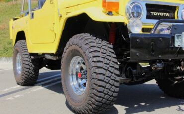 Dodge-Magnum-hemi-5.7l-v8-1978-yellow-6