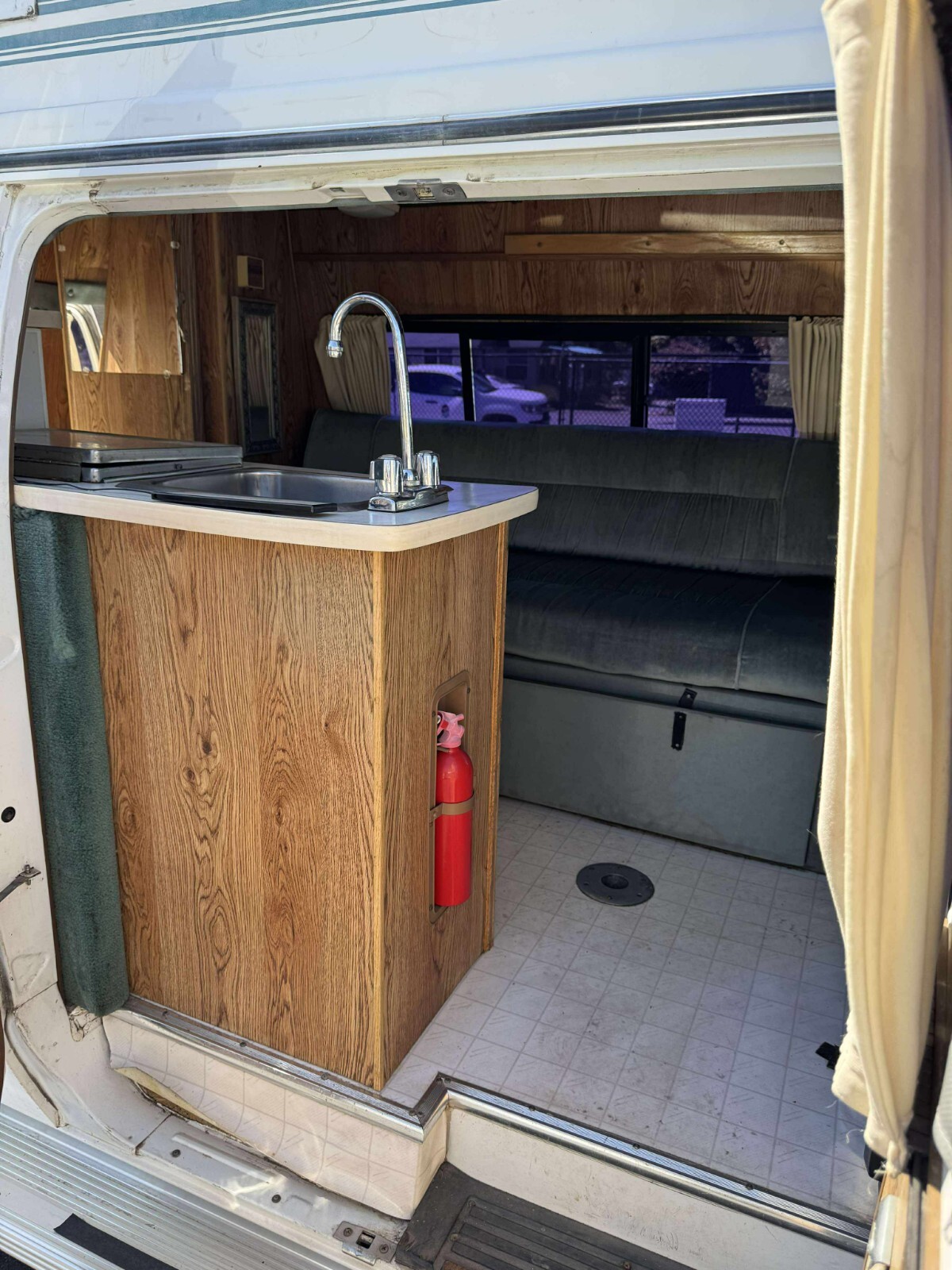 Dodge-Other-1990-Class-B-motorhome-van-4