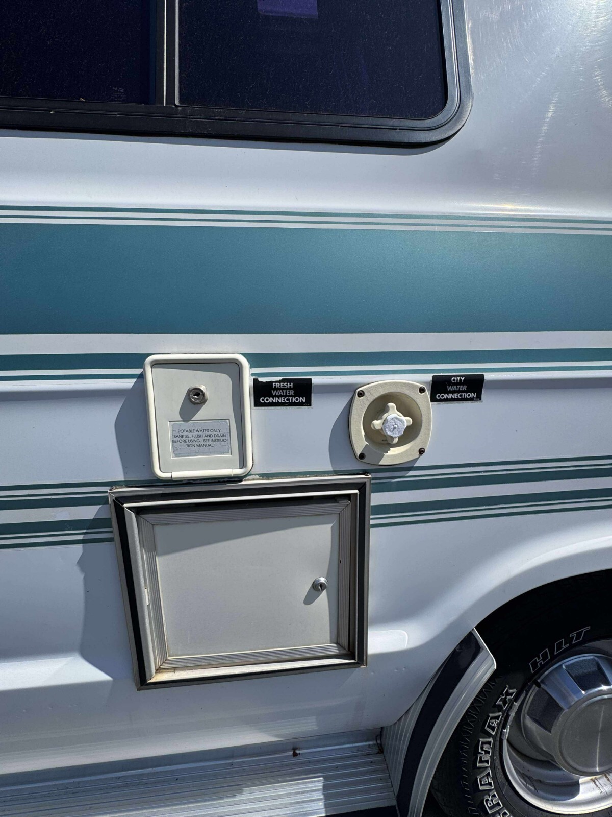 Dodge-Other-1990-Class-B-motorhome-van-8