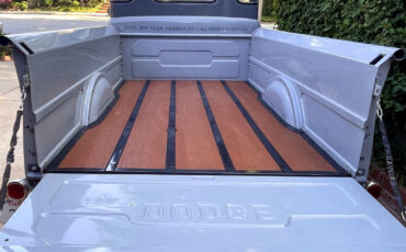 Dodge-Other-Pickups-1949-Truck-27