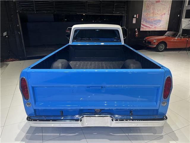 Dodge-Other-Pickups-1971-Long-bed-13
