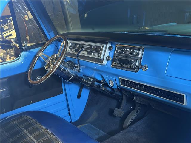 Dodge-Other-Pickups-1971-Long-bed-20