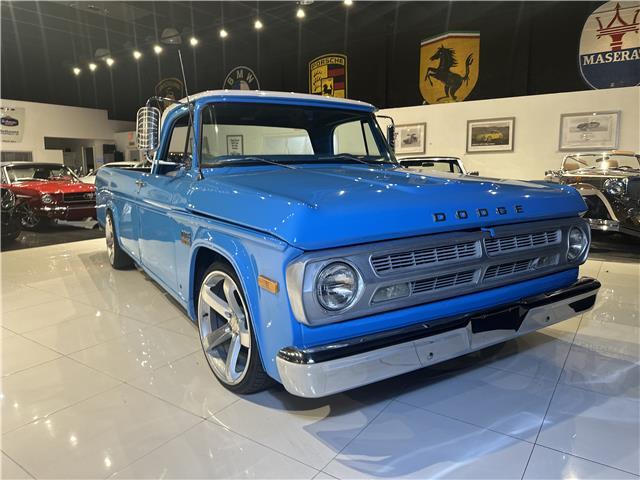 Dodge-Other-Pickups-1971-Long-bed-5