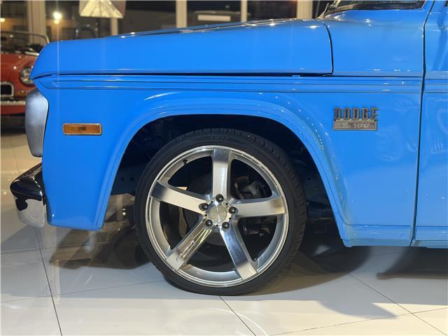 Dodge-Other-Pickups-1971-Long-bed-7