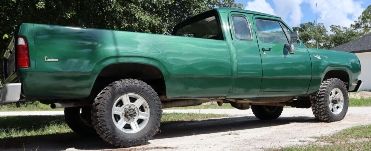 Dodge-Other-Pickups-1974-Extended-Cab-Pickup-1