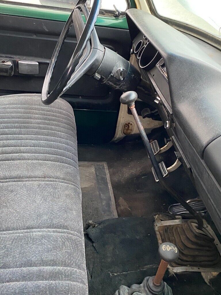Dodge-Other-Pickups-1974-Extended-Cab-Pickup-32