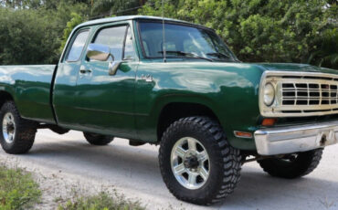 Dodge-Other-Pickups-1974-Extended-Cab-Pickup