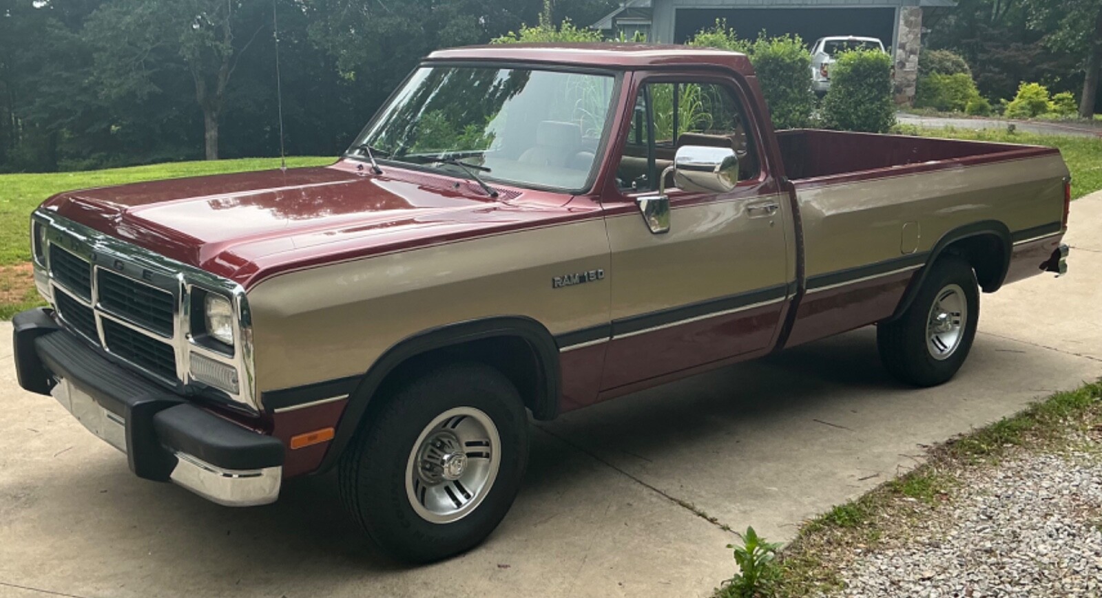Dodge-Other-Pickups-1992-Standard-Cab-Pickup-1