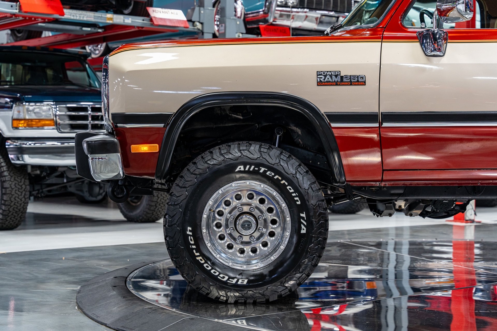 Dodge-Other-Pickups-1993-Pickup-Truck-1