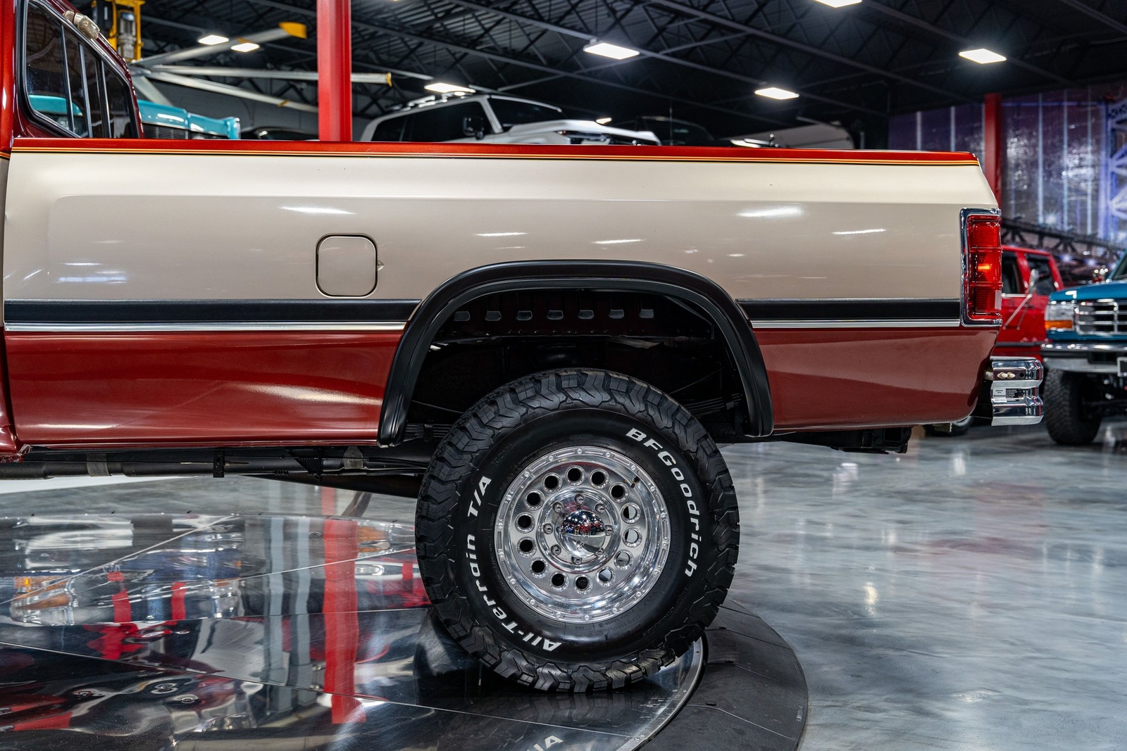 Dodge-Other-Pickups-1993-Pickup-Truck-3