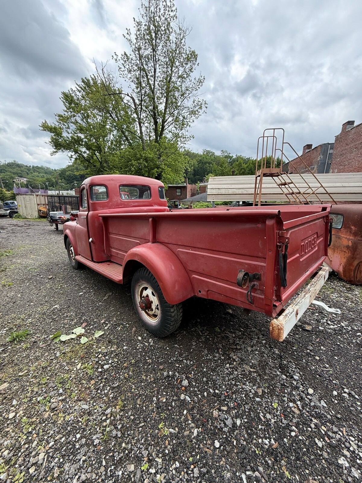 Dodge-Pickup-1948-2