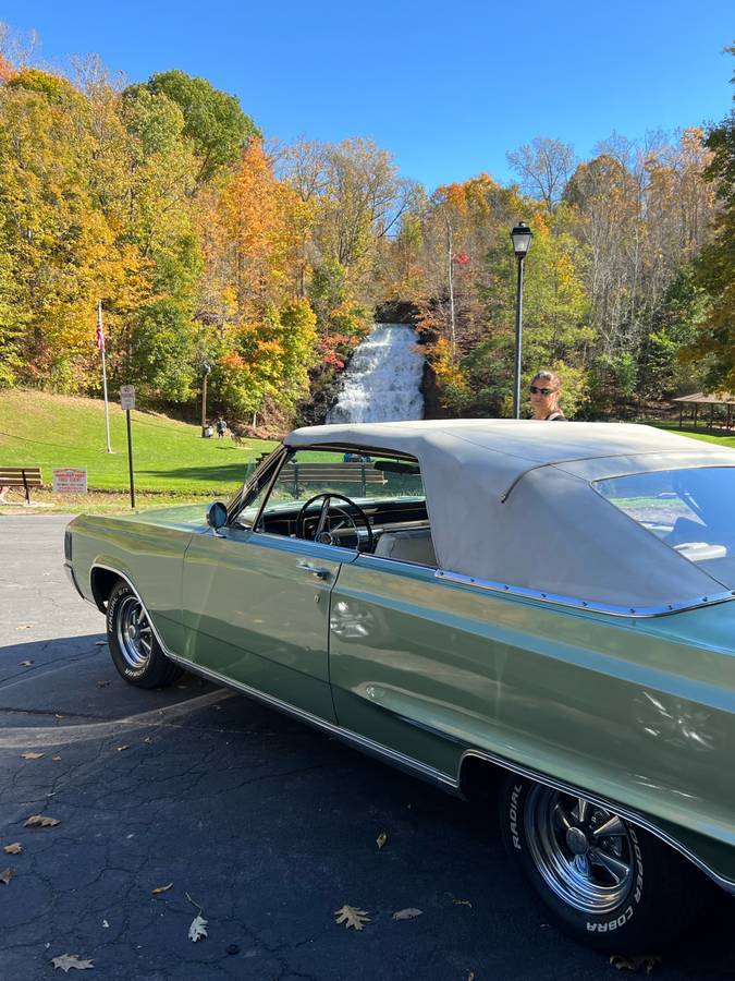 Dodge-Polara-1967-green-3
