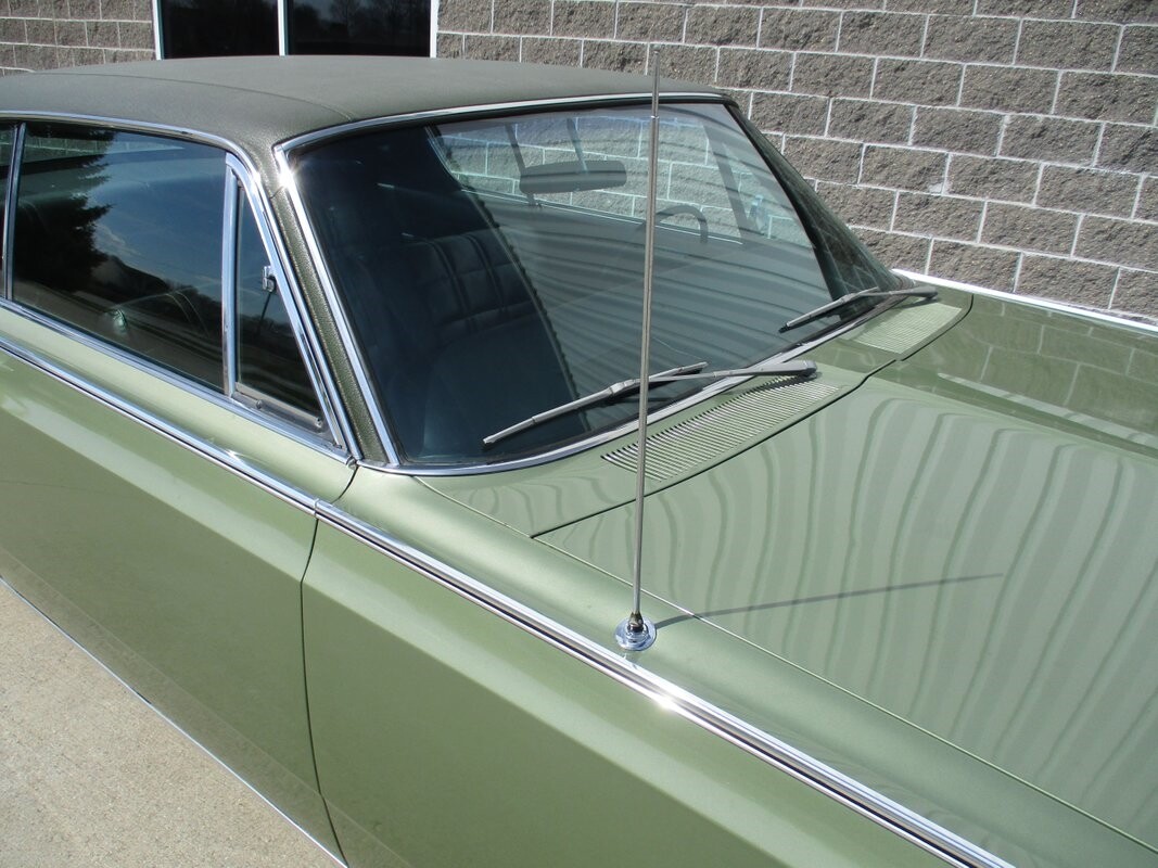 Dodge-Polara-Hardtop-Coupe-1968-10