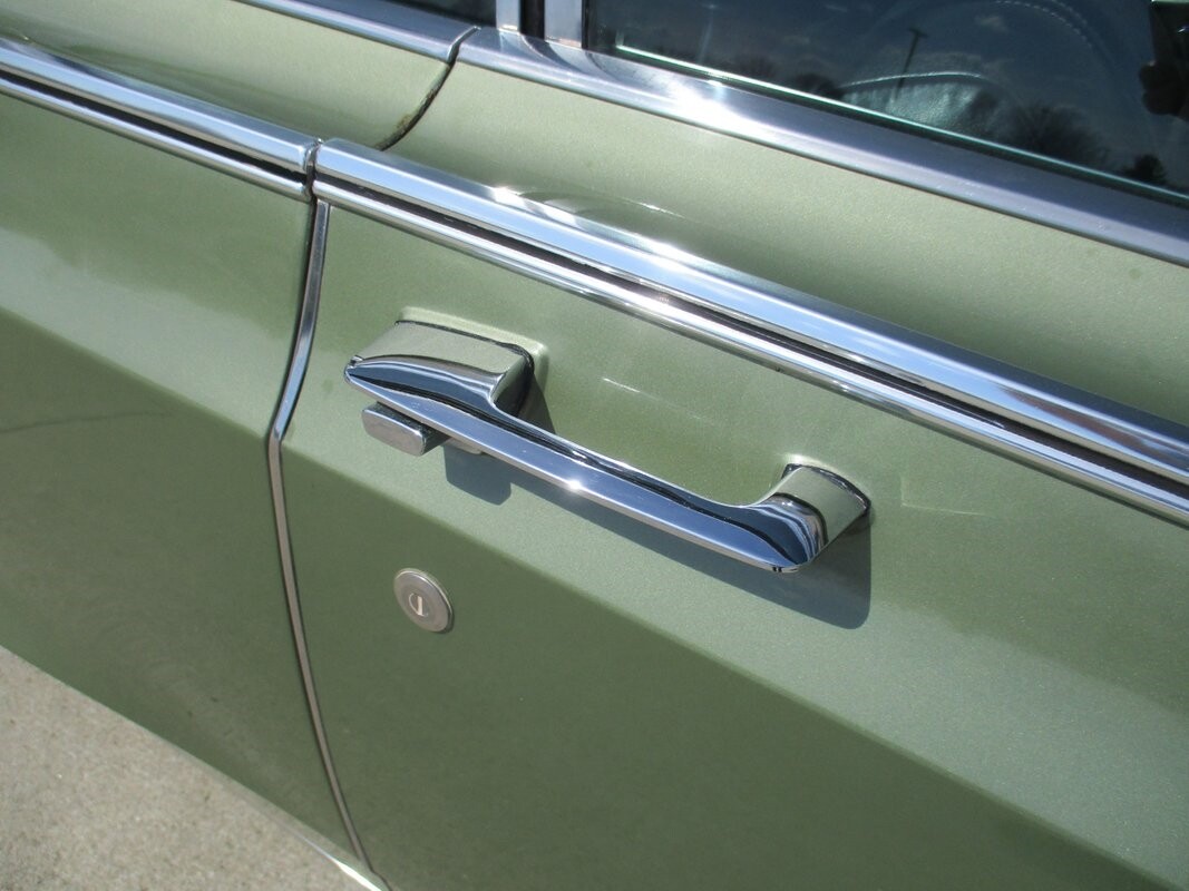 Dodge-Polara-Hardtop-Coupe-1968-21