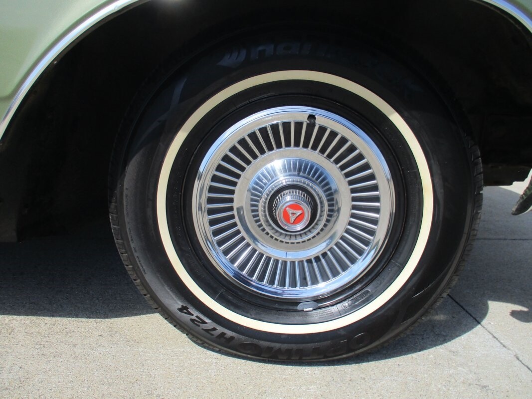 Dodge-Polara-Hardtop-Coupe-1968-24