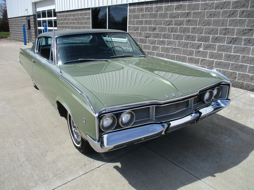 Dodge-Polara-Hardtop-Coupe-1968-4