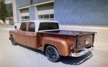 Dodge-Power-Wagon-1970-2