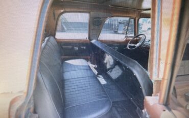 Dodge-Power-Wagon-1970-9