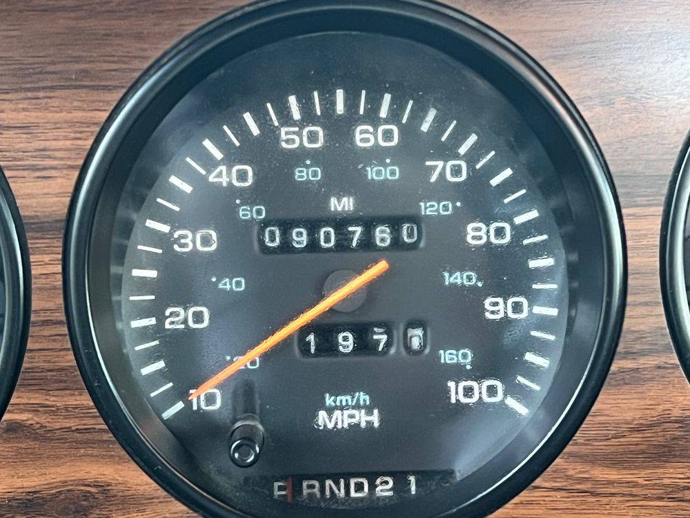 Dodge-Ram-250-diesel-1990-red-16