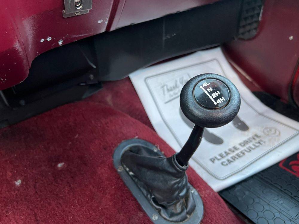 Dodge-Ram-250-diesel-1990-red-18