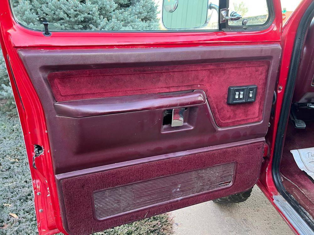 Dodge-Ram-250-diesel-1990-red-9
