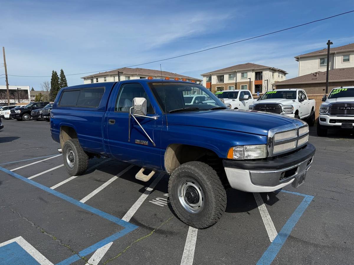 Dodge-Ram-2500-12v-cummins-diesel-5-speed-sale-pending-1994-blue-20