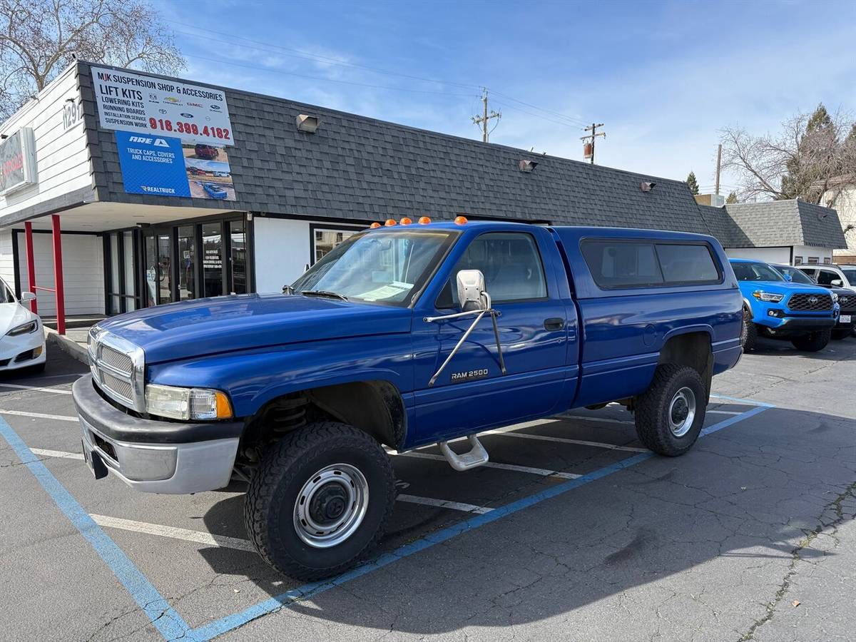 Dodge-Ram-2500-12v-cummins-diesel-5-speed-sale-pending-1994-blue-3